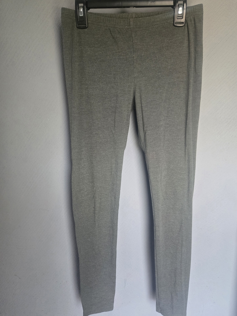 SO Perfect Legging in Olive Green